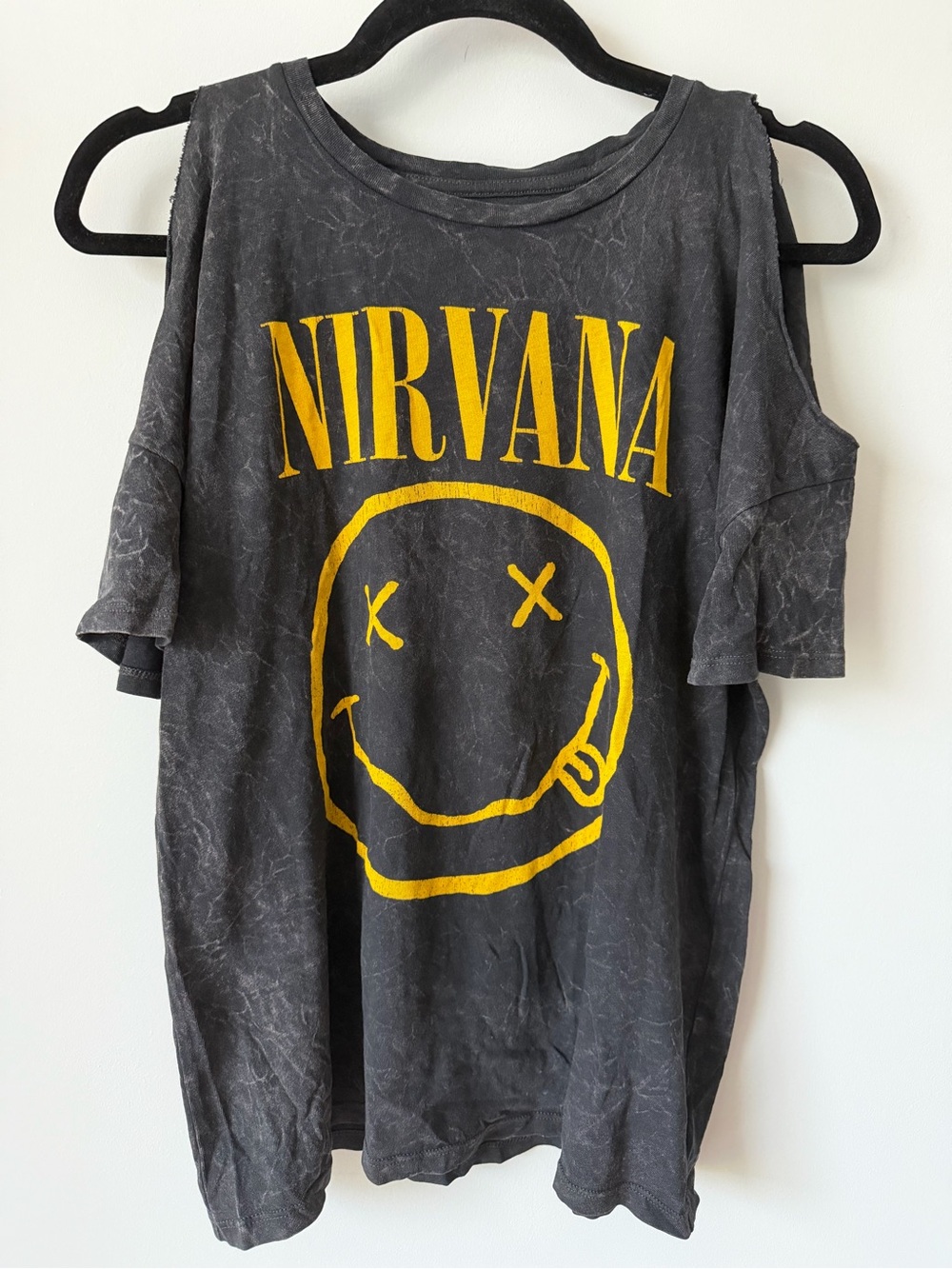NIRVANA Black Distressed Tee